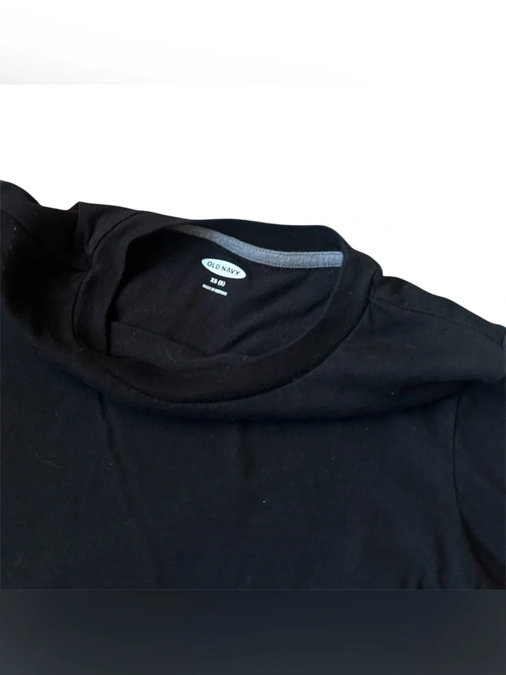 Old Navy Size XS 5 Boys Black tee long sleeve shirt
